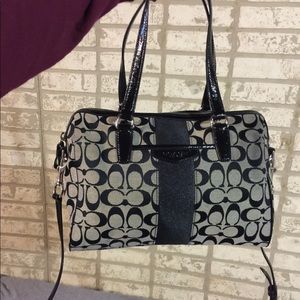 Black/Grey Coach purse.